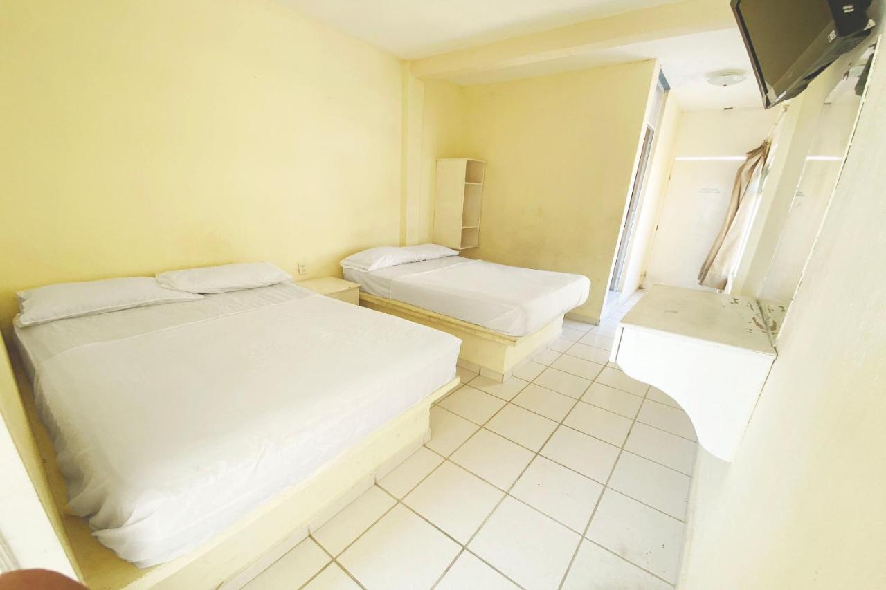 Oyo Hotel Villas Paraiso Stephany 阿卡普尔科 外观 照片