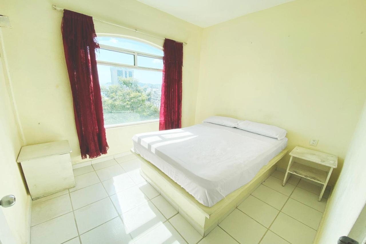 Oyo Hotel Villas Paraiso Stephany 阿卡普尔科 外观 照片