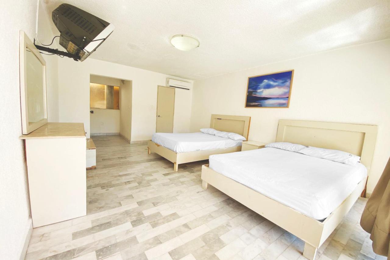 Oyo Hotel Villas Paraiso Stephany 阿卡普尔科 外观 照片